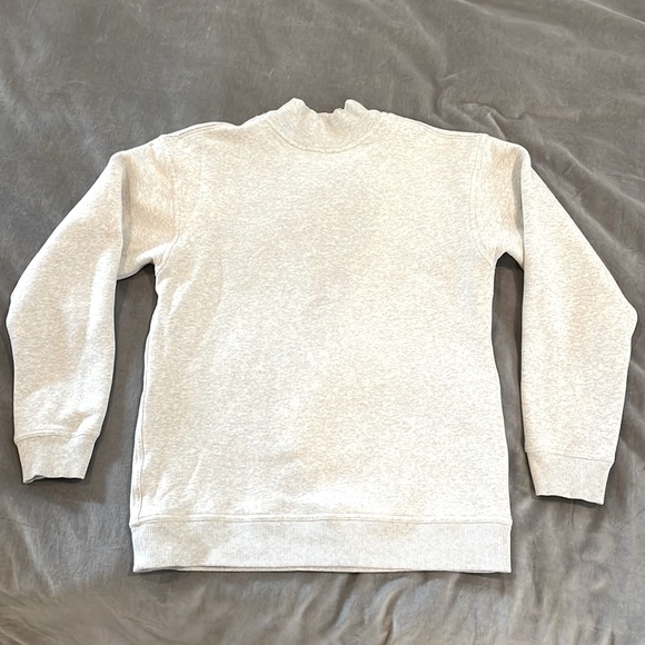lululemon athletica Tops - Lululemon Mock Neck Sweatshirt SOFT Pristine Condition Size 6